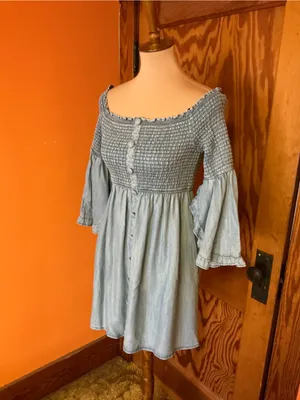 VENUS Denim Dress Size 2 Smocked Off Shoulder Bell Sleeve Button Front Boho thumbnail 7