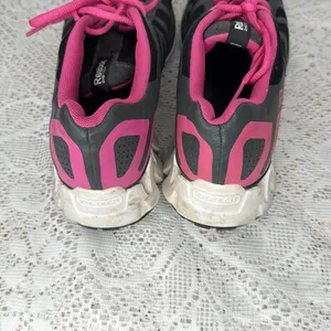 Reebok zig tech shark 3.0 pink black running shoes sz 8 thumbnail 5