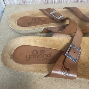 Yokono Sandles Brown Leather Adjustable Strap Cork Footbed Womens Size 9 thumbnail 2