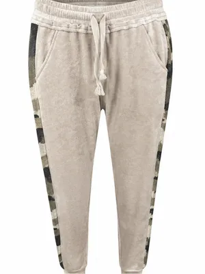 Vintage Havana Joggers with pockets, camo detail on sides. GUC size sma… thumbnail 3