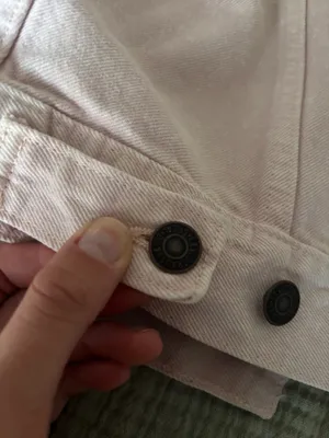 Baby Pink Levi’s Jacket thumbnail 8