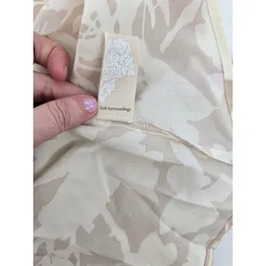 Soft Surroundings Tunic Women S 2BE43 Tan Floral Split Neck 3/4 Sleeve EUC thumbnail 4