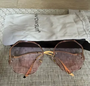WOWSUN Oversized Geometric Pink Lens Sunglasses Gold Metal Frame thumbnail 1