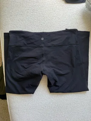 Lululemon Wunder Under Cropped Black Leggings thumbnail 3