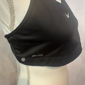 Nike Women's Black and White Sports Bra thumbnail 4