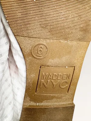 Madden NYC White Fabric Mary Janes Size 6 thumbnail 8