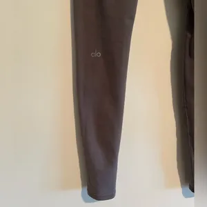 Alo Yoga High-Waist Airbrush Legging Purple Dusk Grey Size Small Full Length thumbnail 5
