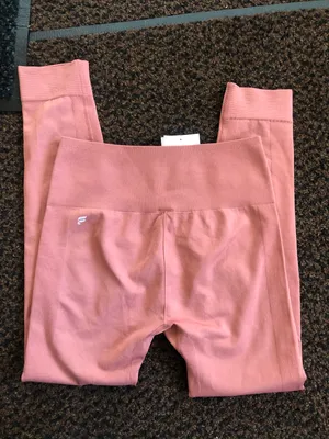 Fabletics High-Waisted Seamless Rib 7/8 Leggings thumbnail 4