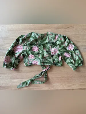 Agua Bendita Olive Green and Pink Floral Cropped Tie-Front Top thumbnail 4