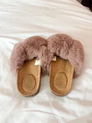 Aerie Pink Fur Cork Slides Size 6 thumbnail 3