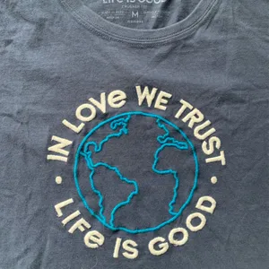 Life is Good Blue Crusher Tee with Embroidered Earth Design thumbnail 2