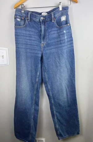 Abercrombie & Fitch The '90s Straight Ultra High Rise Jeans Size 29 8R Blue Dist thumbnail 1