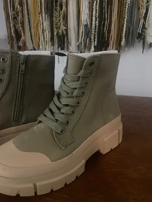 No Boundaries Olive Green -tannish Lace-Up Platform Boots with Tan Sole new size 6 thumbnail 4