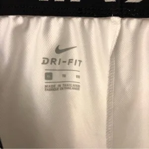 Nike Women white Classic WovenShort thumbnail 3