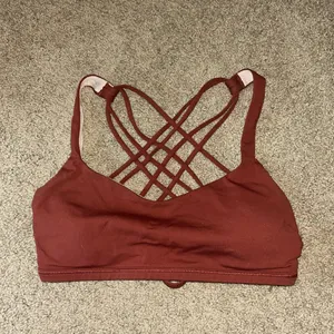 Lululemon Sports Bra thumbnail 1