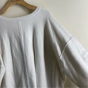 Free People Luna Pullover Oversized Sweater size L Ivory Slouchy Crewneck thumbnail 9