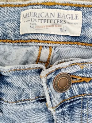 American Eagle 2P 28x29 Light Wash Flare Distressed Jeans Petite thumbnail 4