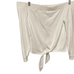 By the Way. Off the Shoulder Tie Front Sweatshirt‎ in White Size Small thumbnail 4