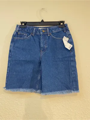 BDG Urban Outfitters Brand New Tori Mid Rise Cutoff Jorts size 24 thumbnail 2