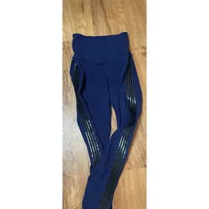 Beyond Yoga navy blue leggings sz‎ XS thumbnail 7