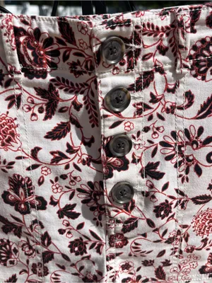 LOFT Floral Print Stretch Cotton Button Front Slash Pocket 4” Shorts Size 0 thumbnail 3