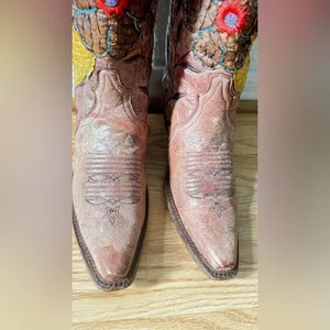 Corral Vintage Distressed Women's Daisy Overlay Cowgirl Boot Snip Toe Size 6 1/2 thumbnail 4