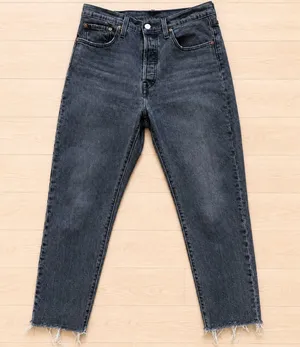 Levi's 501 Original Fit Cropped Black Denim Jeans Women's 28x28 thumbnail 1