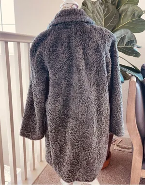 Vintage Faux Fur long Jacket with lining for women thumbnail 3
