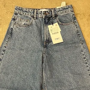 Zara High-Rise 8197/816 Wide‎ Leg Culotte Jeans Sz:00 NWT C24 thumbnail 5