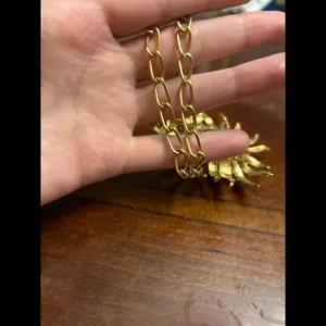 Very large chunky jewelry gold tone fashion jewlery necklace thumbnail 4