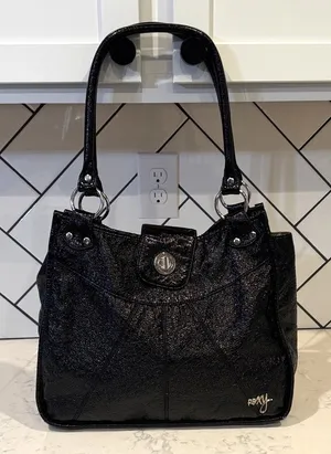 Roxy black crinkle-textured faux leather shoulder bag silver-tone hardware Y2K thumbnail 1