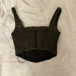 Bershka Leather Corset thumbnail 2