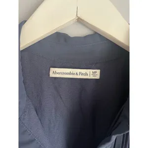 Abercrombie & Fitch navy blue chiffon pleated collared mini dress medium petite thumbnail 2