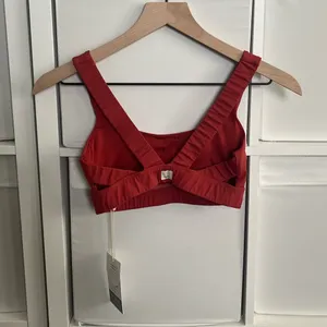 Vuori Stride Sports Bra in Poppy thumbnail 4