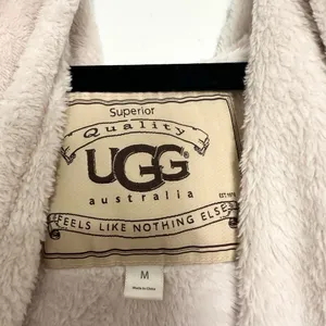 Ugg fleece Cozy Beige Robe size medium lounge thumbnail 4