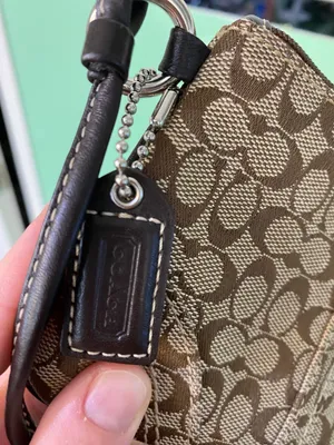 Coach Wristlet Coin Purse thumbnail 3
