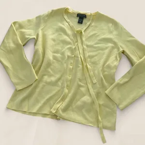 Source Unknown Butter Yellow knit button sweater w/ neck tie detail Carolyn Bessette Kennedy L thumbnail 2