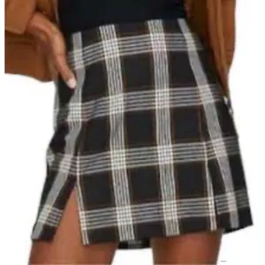 Aritzia Sunday Best Mandy Plaid Fall preppy Skirt size 10 thumbnail 1