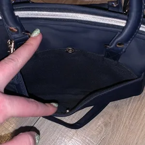 Navy blue vinyl small crossbody handbag thumbnail 3