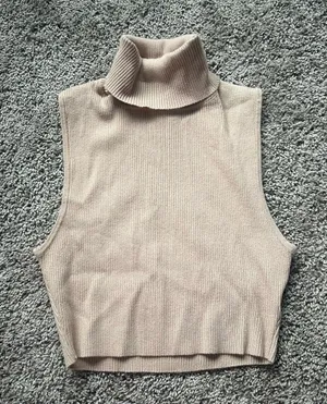 Le Lis Sleeveless Turtleneck Crop Top - Beige thumbnail 1