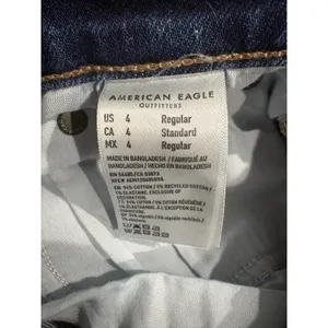 American Eagle Super High Waisted Baggy Straight Cargo Jean Women’s 4 Regular thumbnail 6