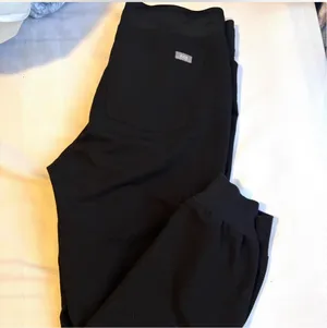 FIGS Scrub Pants Jogger thumbnail 1