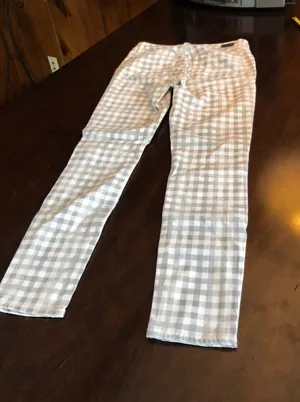 Paige Jeans thumbnail 1