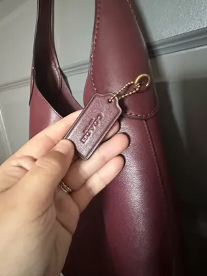 Coach Brooklyn Shoulder Bag 28 - Merlot - Like New! thumbnail 6