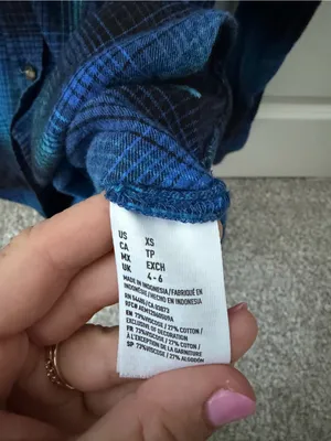 American Eagle Women’s Vintage Boyfriend Preppy Cotton Blend Button Down Shirt thumbnail 3