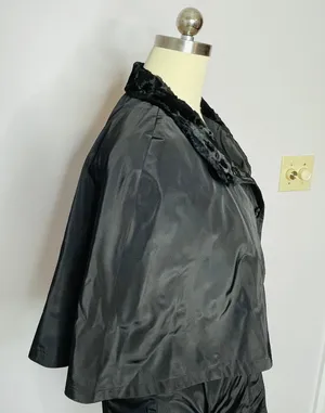 Black Fur Lined Cape Coat- Size Medium- Missing Belt thumbnail 6