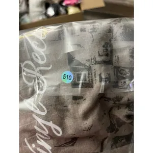 Graphic main st tshirt Size L thumbnail 5