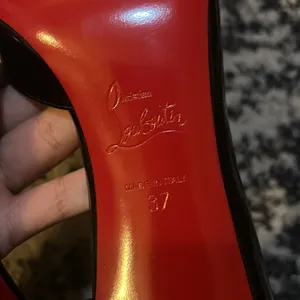 Christian Louboutin Iriza Dorsay Heel Black size 37 thumbnail 5