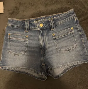 American Eagle Outfitters blue jean shorts with pockets thumbnail 1