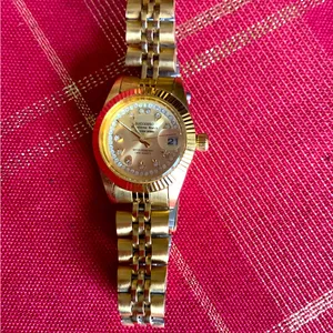 Dressy vintage SUCCESSo ladies watch 🌟🌟🌟🌟 thumbnail 8